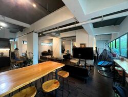 Waterloo Centre (D7), Office #575924391